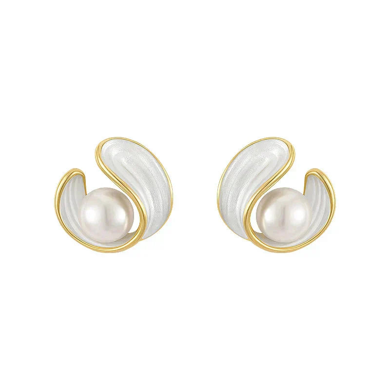 Pendientes de ópalo blanco con perlas 