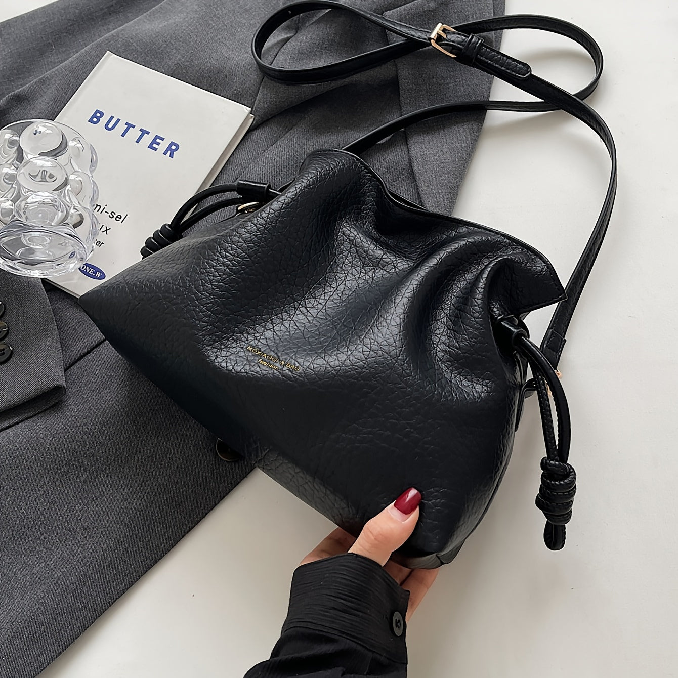 Eleanor - Bolso cubo de cuero Supreme Lush