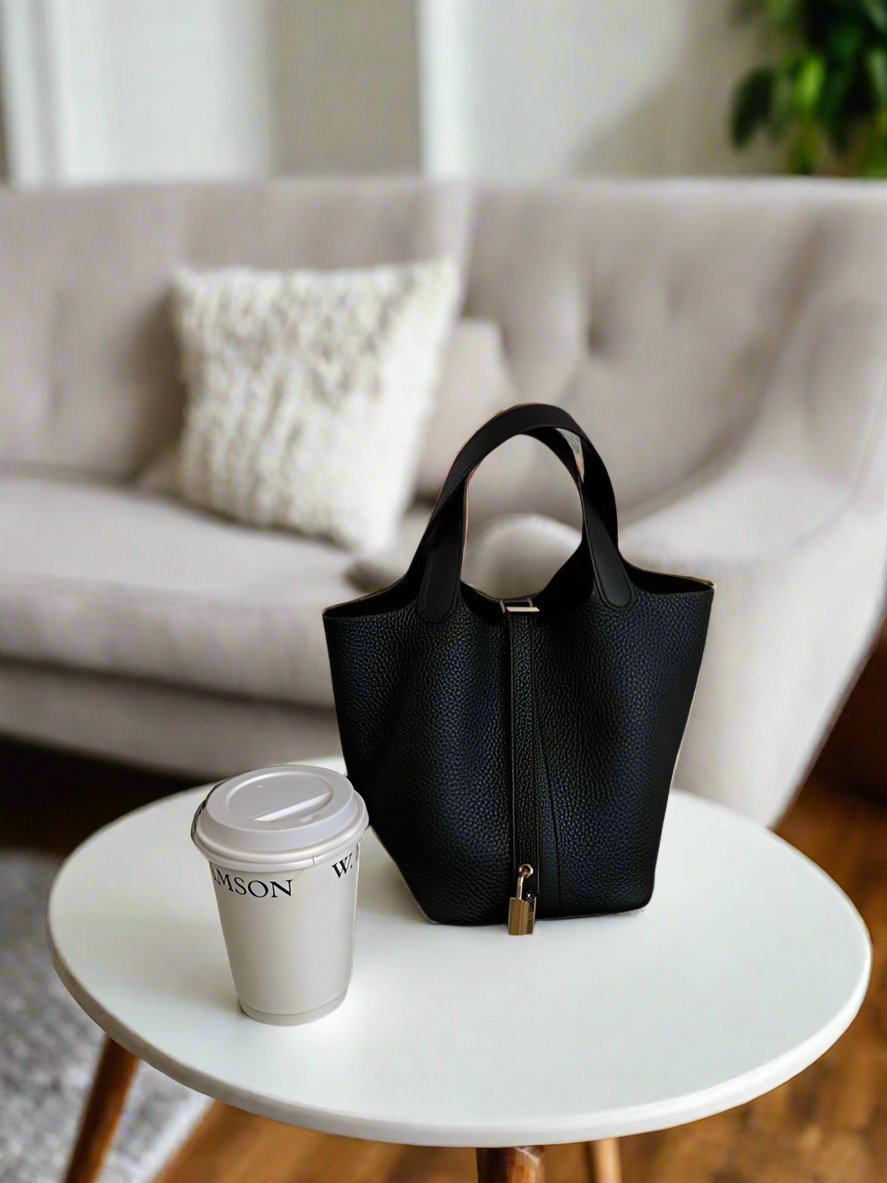 Gertrude - Bolso de cuero estilo cubo, duradero y elegante