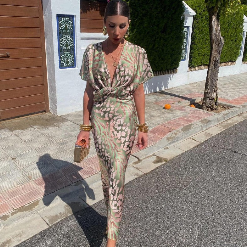 Vestido largo retorcido con escote en V Karine™