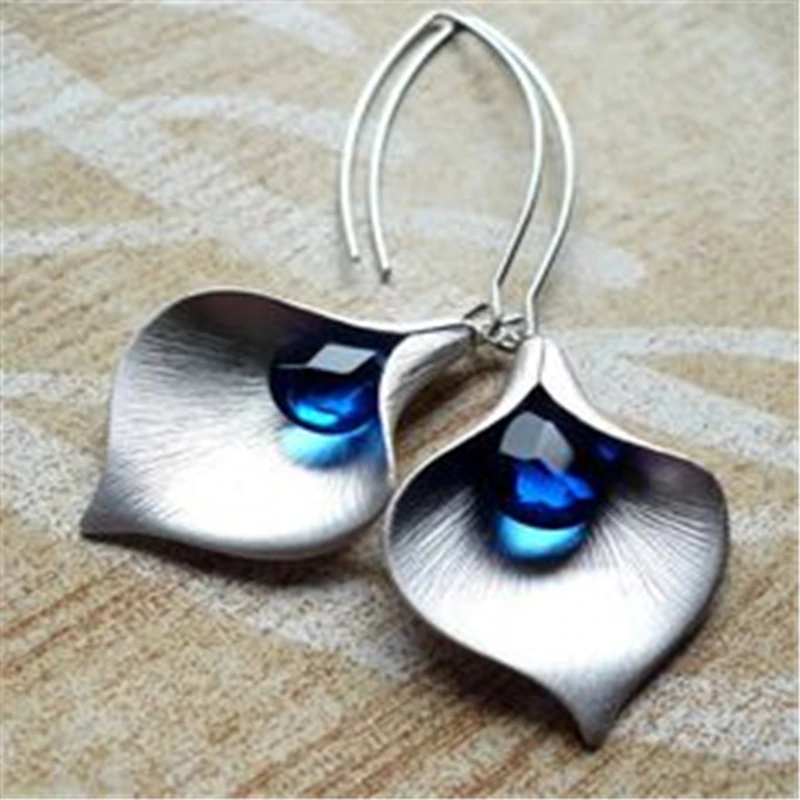 Pendientes de piedra azul en plata
