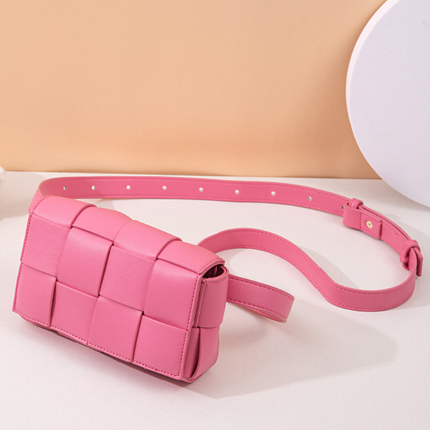 Alyssa - Elegante bolso de cuero con cinturón