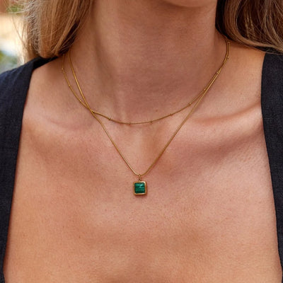 Collar de oro elegante Niyah